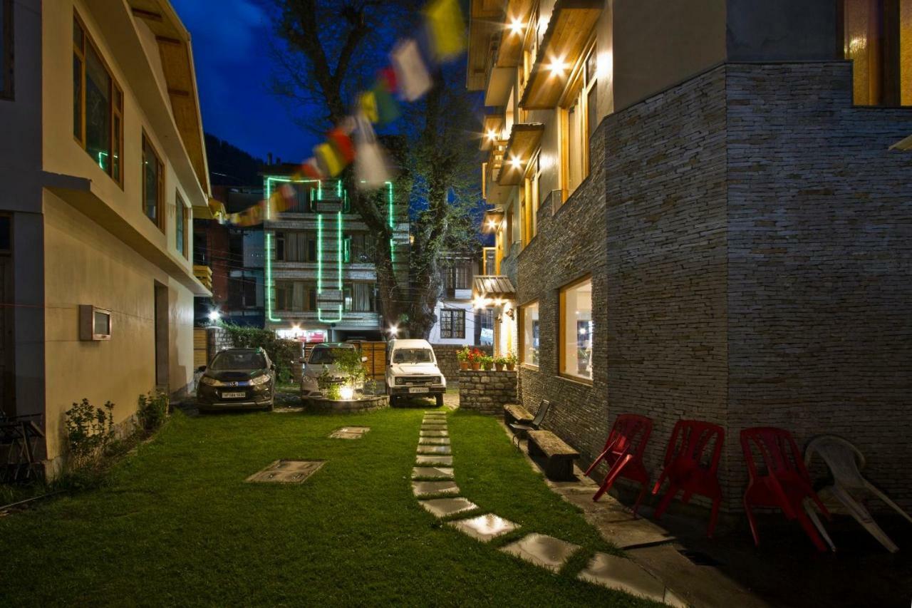 Lonchenpa B&B Manāli Exterior foto